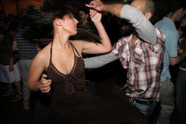 סלסה - מועדוני ריקודים לסלסה