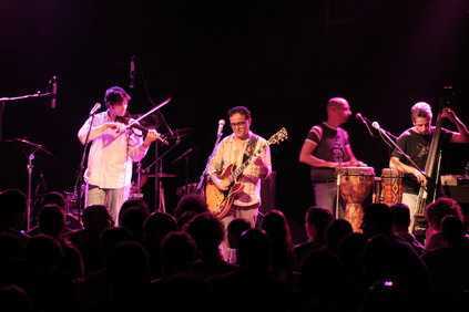 הופעות במועדונים